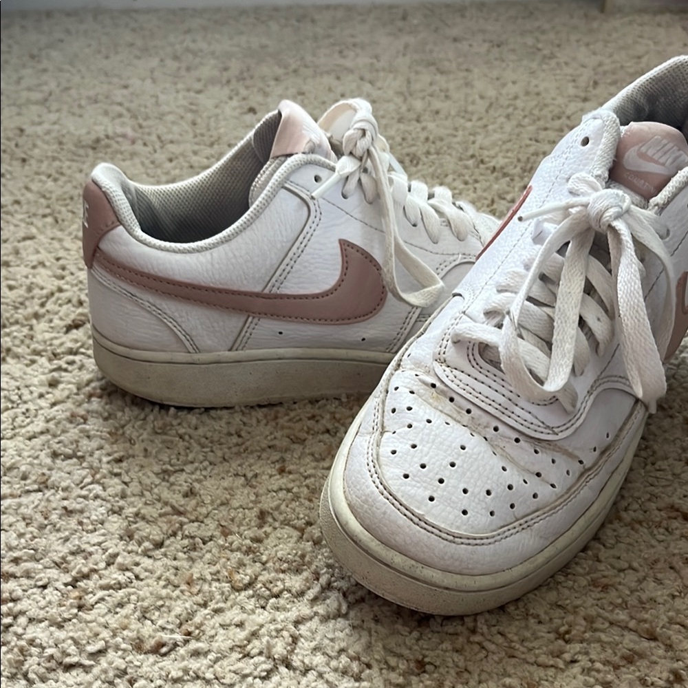 Nike Women's White and Pink Sneakers